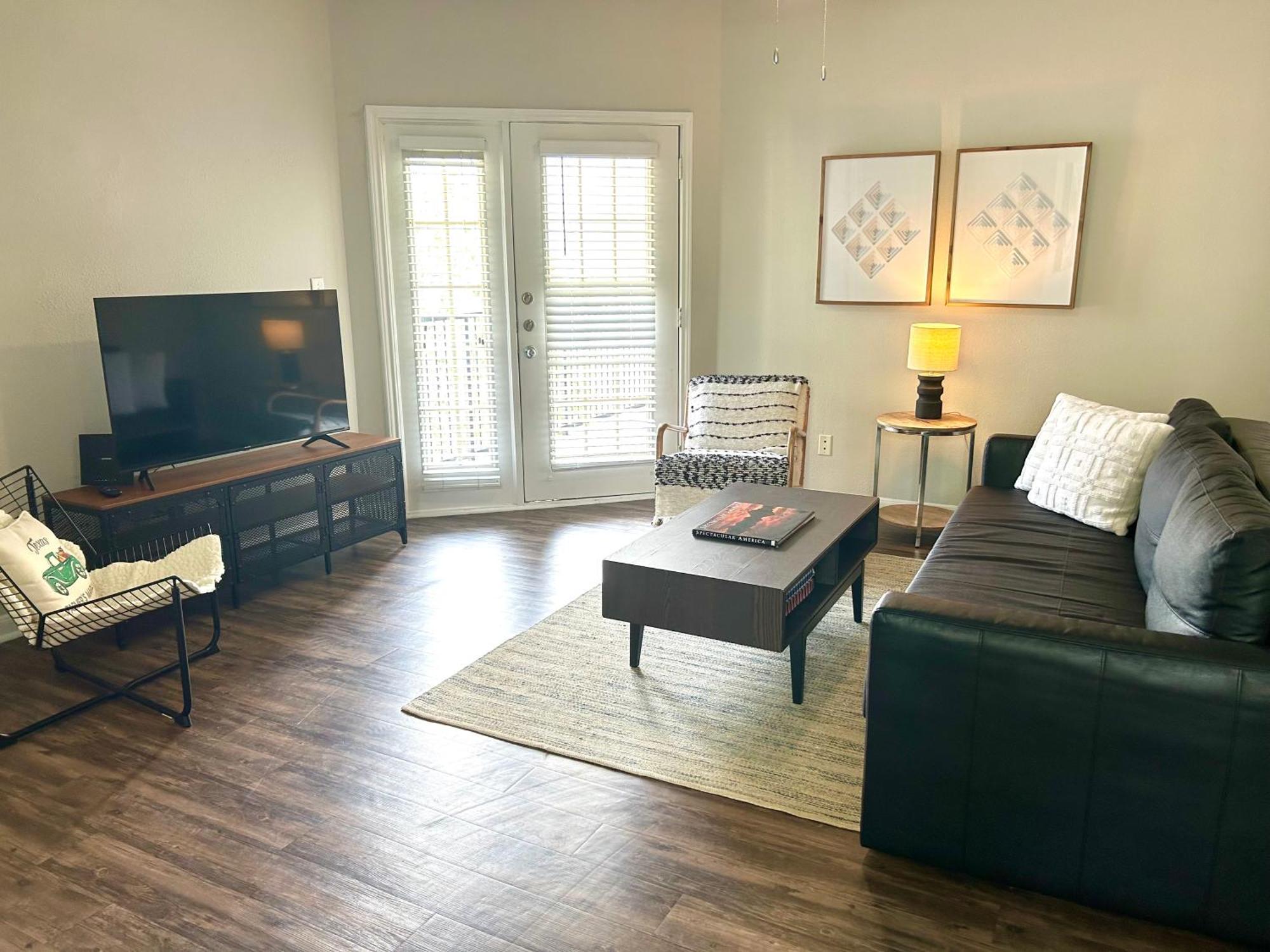 Hidden Gem At Med Center 2Br & 2Ba Apartment ヒューストン エクステリア 写真